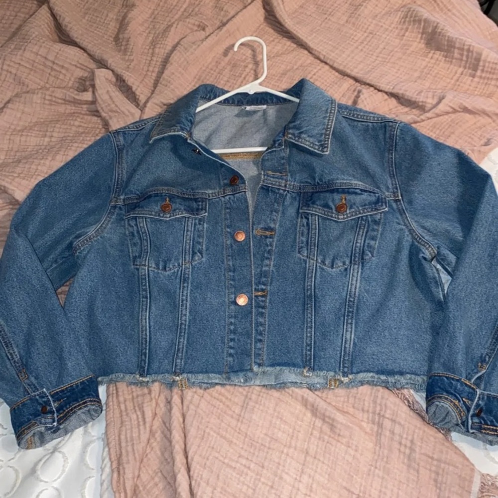 Denim jacket - Picture 3 of 7